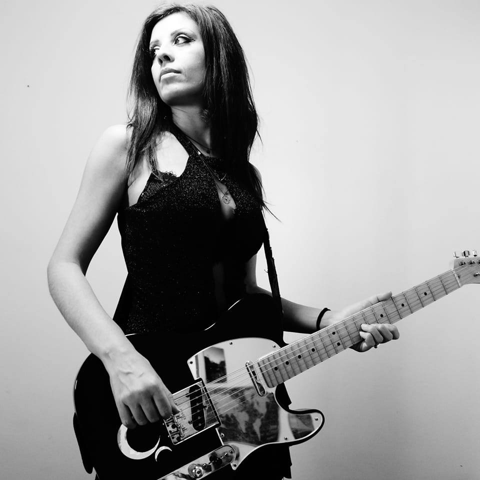 Christine IX entra nel roster di Terzo Canto: il 27 settembre esce il singolo “Summer Vampires”